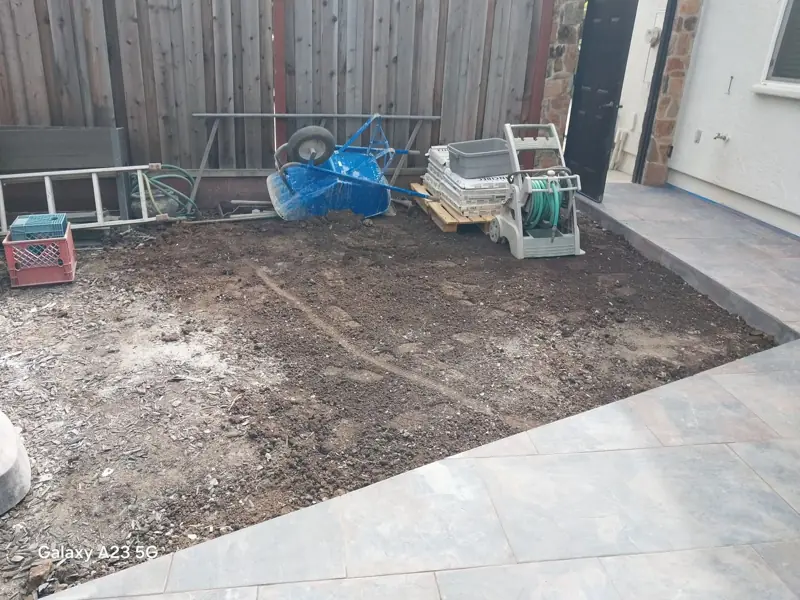 Paver Patio & Curved Steps — BEFORE